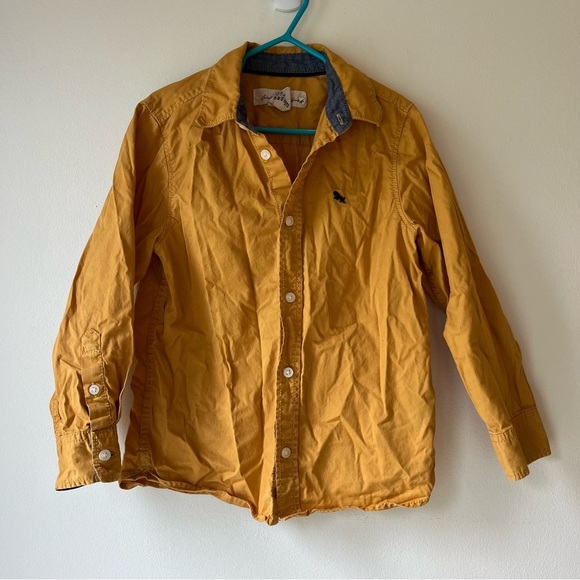 🌼 5/$25 H&M L.O.G.G. Mustard Yellow Boys Button Down Shirt Long Sleeve Size 5-6Y - Picture 1 of 11